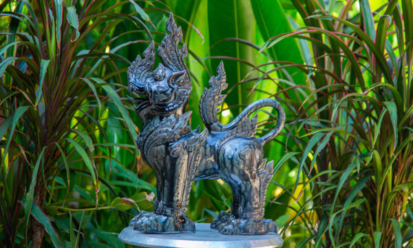 Khochasy Statue